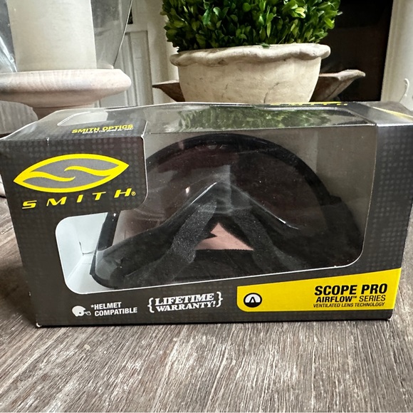 Smith Scoop Pro Airflow Series - Picture 3 of 5